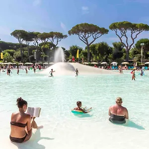 Hu Park Albatros Village Holiday park